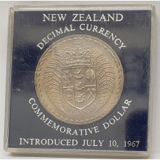 NEW ZEALAND 1967 . ONE DOLLAR COMMEMORATIVE COIN . DECIMAL CURRENCY